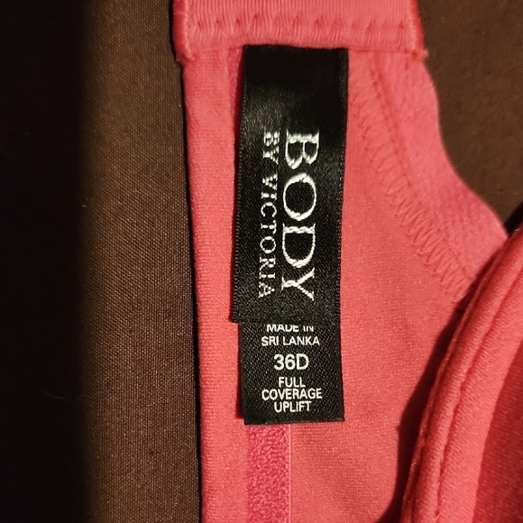 Victoria's Secret Body By Victoria Full Coverage Uplift 36D Rhinestone Star - Picture 2 of 4